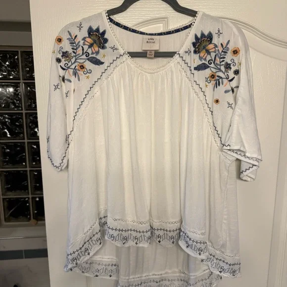 Knox Rose Boho Short Sleeve Embroidered White Blouse - Picture 5 of 16